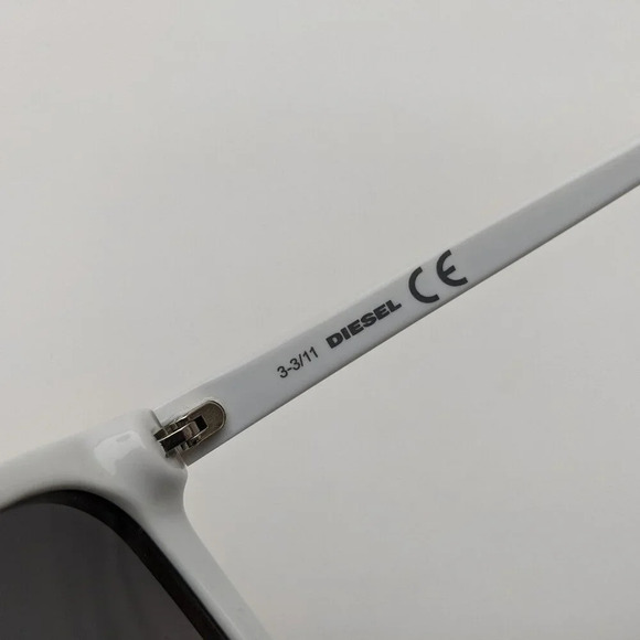 🕶️ Diesel DL0008 Col.24C Squared Multicolor Sunglasses 58/15-135 / JLE317 🕶️ - Picture 5 of 10